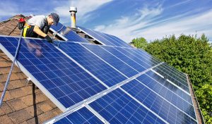 Service d'installation de photovoltaïque et tuiles photovoltaïques à Pannes